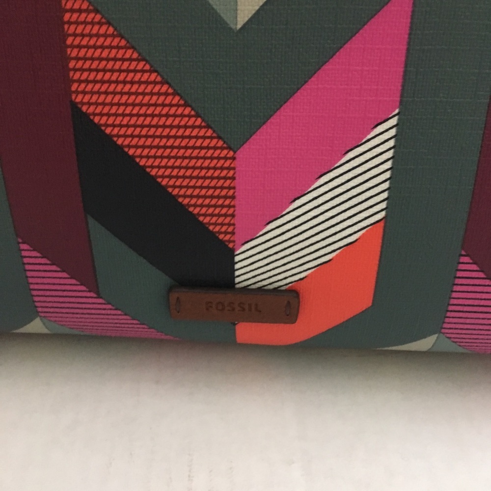⭐️NEW Fossil Fiona Chevron Satchel - Picture 2 of 8